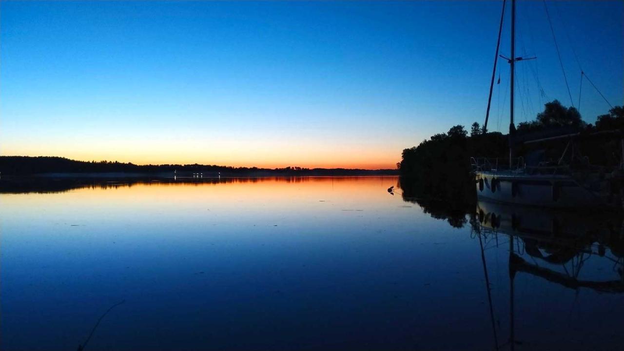 Go Mazury Hotel Мронгово Екстериор снимка