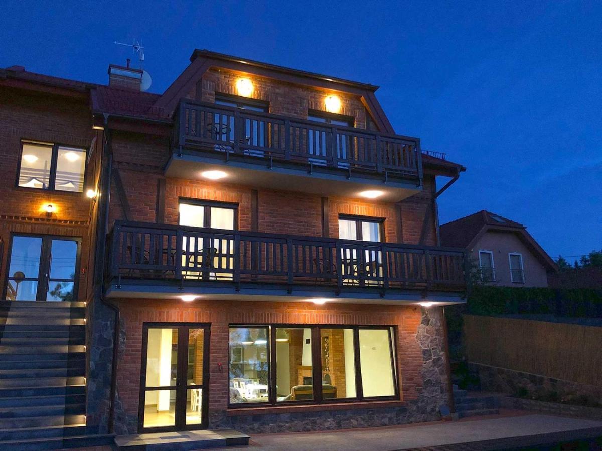 Go Mazury Hotel Мронгово Екстериор снимка