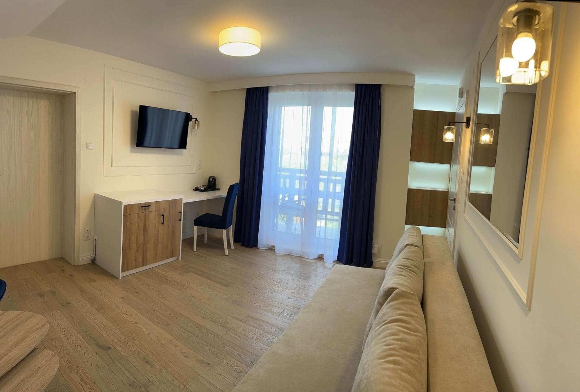 Go Mazury Hotel Мронгово Екстериор снимка